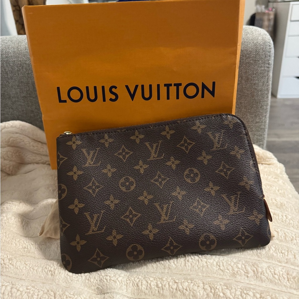 Authentic Louis Vuitton Monogram Etui Voyage Pouch - Size PM